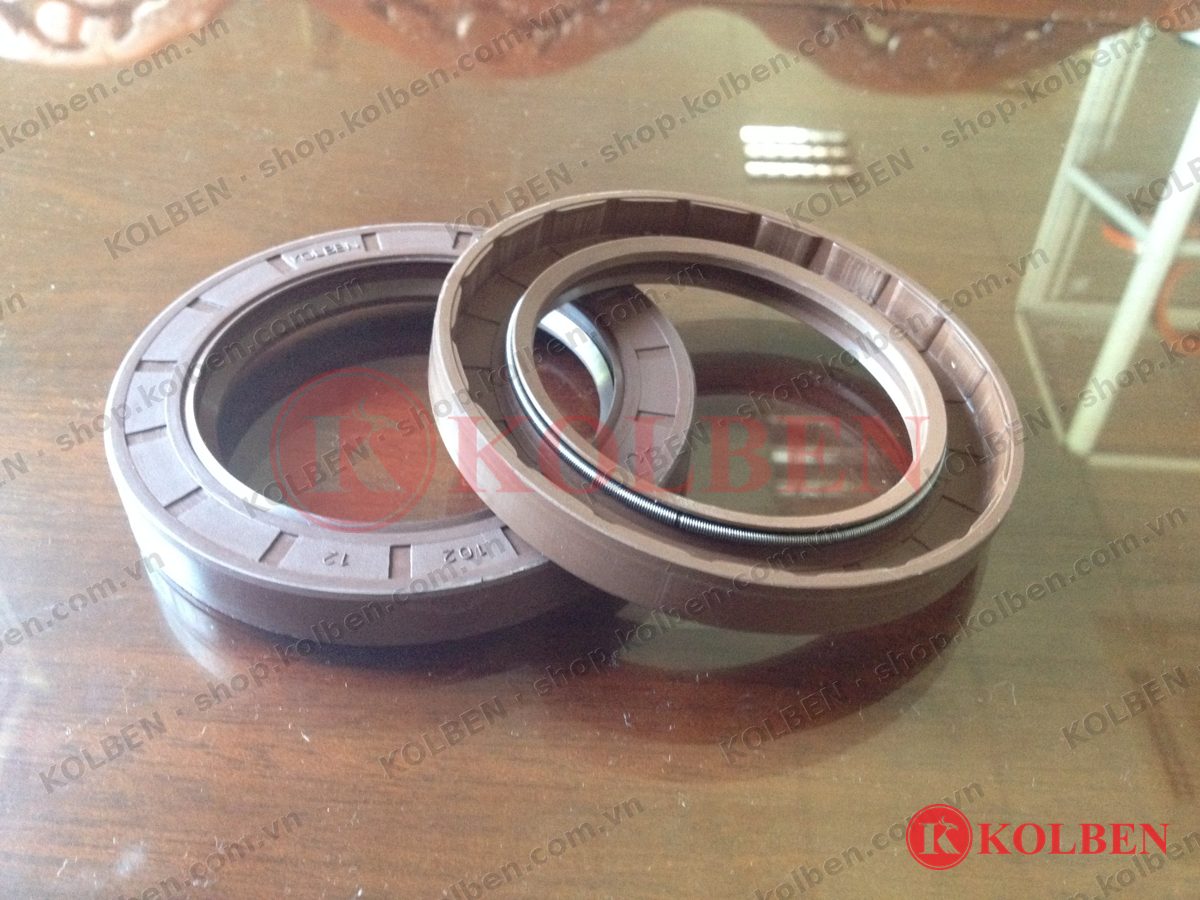 Oil seal TC FKM 2 môi có lò xo, mặt trước và mặt sau